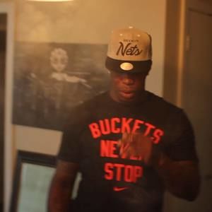 Meet your Posher, Adrian